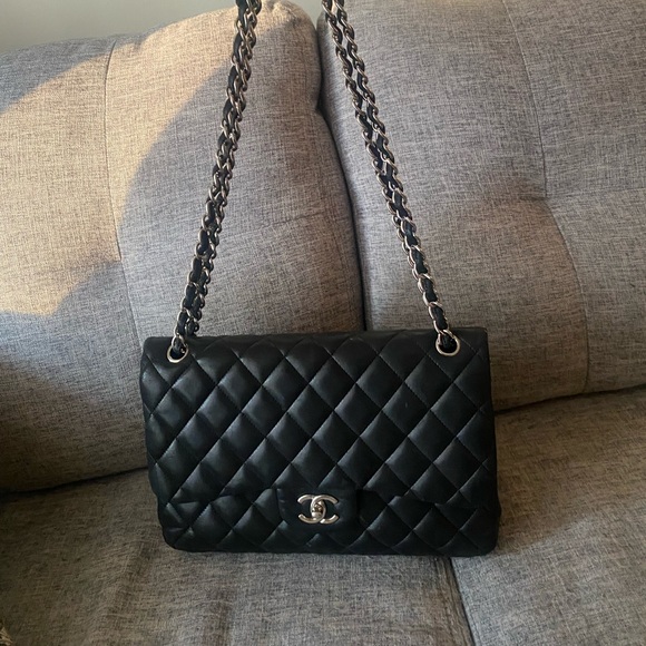 Chanel bag - Picture 2 of 5